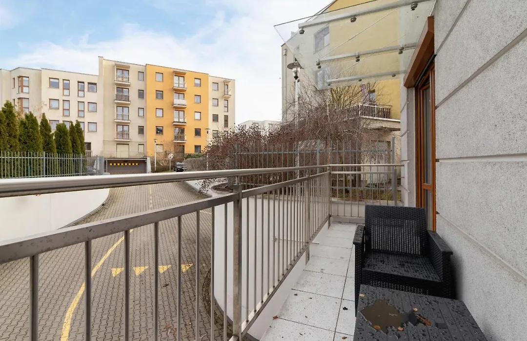 Bunscha Apartment Debniki Cracow By Noclegi Renters-1